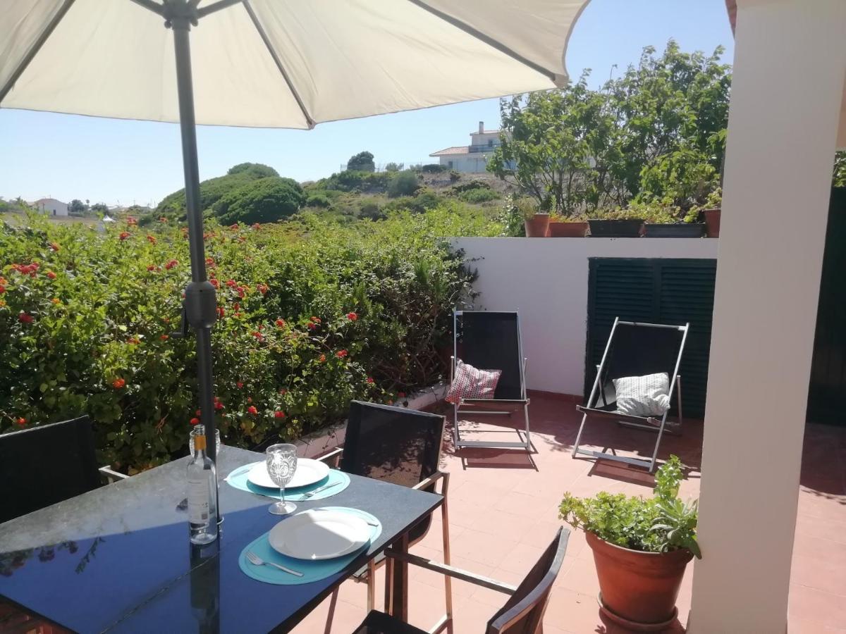 Cozy Country House Near Beaches Azoia  Экстерьер фото